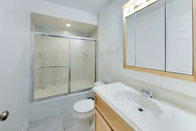 757 Oakwood Drive, Westmont, IL 60559 - Photo 17