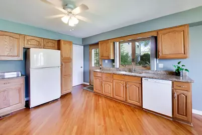 757 Oakwood Drive, Westmont, IL 60559 - Photo 5