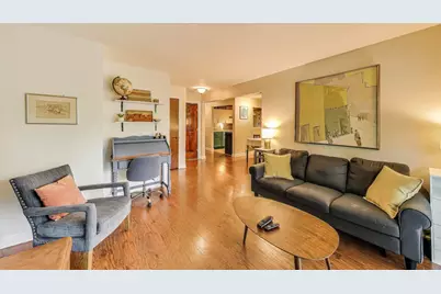 2619 W Agatite Avenue #2A, Chicago, IL 60625 - Photo 5