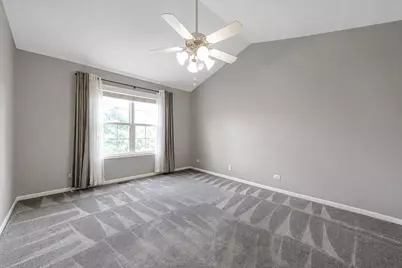 1432 Hampshire Court, Roselle, IL 60172 - Photo 11