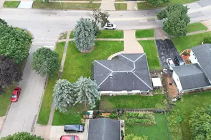 270 Berkshire Dr, Crystal Lake, IL 60014 - Photo 23