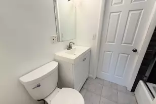 2222 W Rosemont Ave, Chicago, IL 60659 - Photo 11