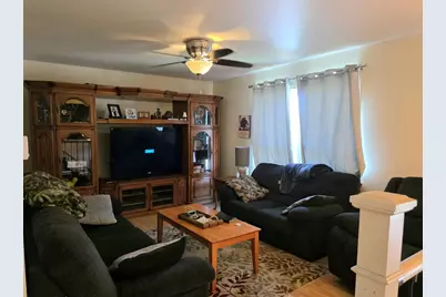 2017 E Lefevre Road, Sterling, IL 61081 - Photo 3
