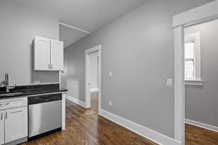 4319 W Jackson Blvd, Chicago, IL 60624 - Photo 11