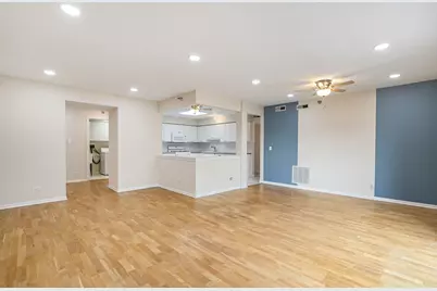 7051 W Touhy Avenue #604, Niles, IL 60714 - Photo 3