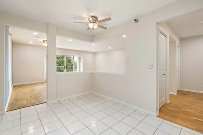7051 W Touhy Avenue #604, Niles, IL 60714 - Photo 9