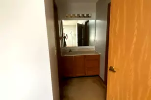 1826 Kerrybrook Ct, Sycamore, IL 60178 - Photo 7