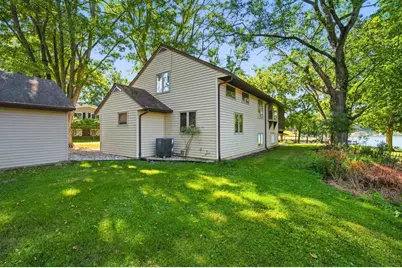 154 Beachview Court, Varna, IL 61375 - Photo 3