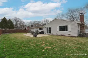 1806 Portsmouth Ln, Schaumburg, IL 60194 - Photo 25