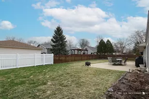 1806 Portsmouth Ln, Schaumburg, IL 60194 - Photo 27