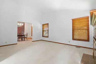 1173 N Clearwater Ct, Palatine, IL 60067 - Photo 7