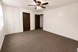 425 Ardglass Ct, Bolingbrook, IL 60440 - Photo 5