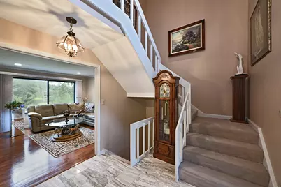 463 Woodview Road, Lake Barrington, IL 60010 - Photo 5