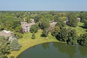 463 Woodview Rd, Lake Barrington, IL 60010 - Photo 21