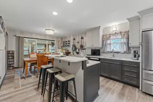 641 Clearmont Dr, Elk Grove Village, IL 60007 - Photo 13