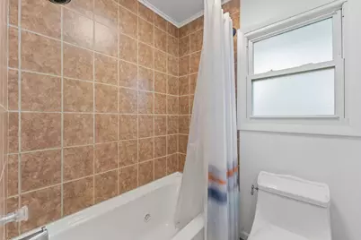 641 Clearmont Drive, Elk Grove Village, IL 60007 - Photo 25