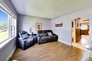 2713 N 75th Ave, Elmwood Park, IL 60707 - Photo 3