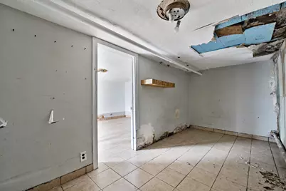 2706 S Trumbull Avenue, Chicago, IL 60623 - Photo 19