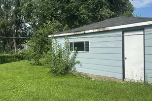 15404 Maple Ln, Markham, IL 60428 - Photo 23