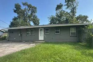 15404 Maple Ln, Markham, IL 60428 - Photo 3