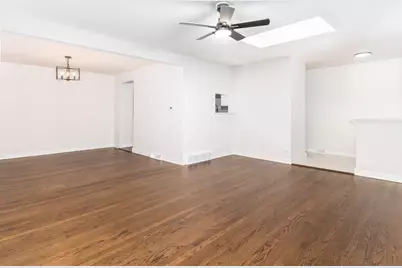 10458 S 81st Avenue, Palos Hills, IL 60465 - Photo 5