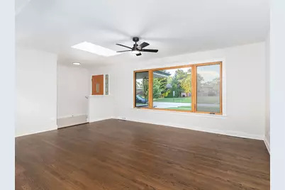 10458 S 81st Avenue, Palos Hills, IL 60465 - Photo 3