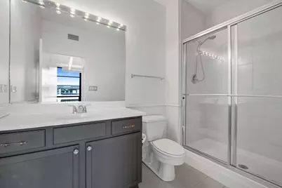 1111 W 15th Street #410, Chicago, IL 60608 - Photo 19
