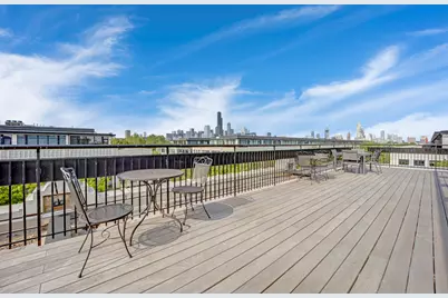 1111 W 15th Street #410, Chicago, IL 60608 - Photo 27