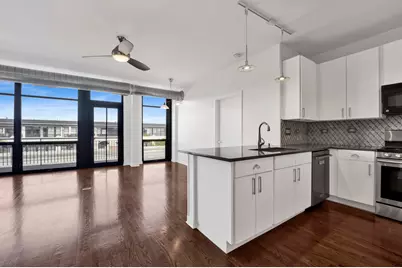 1111 W 15th Street #410, Chicago, IL 60608 - Photo 9