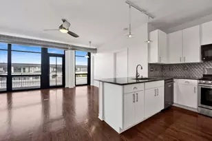 1111 W 15th St, Chicago, IL 60608 - Photo 9