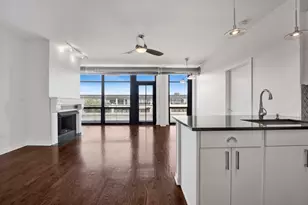 1111 W 15th St, Chicago, IL 60608 - Photo 11