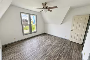 208 W Pells St, Paxton, IL 60957 - Photo 41