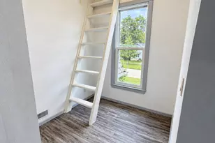 208 W Pells St, Paxton, IL 60957 - Photo 13