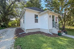 913 W Tremont St, Champaign, IL 61821 - Photo 5