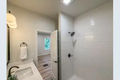 913 W Tremont Street, Champaign, IL 61821 - Photo 23
