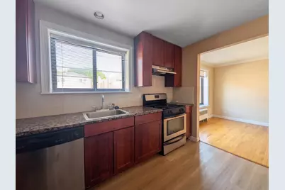 2704 W Lunt Avenue #203, Chicago, IL 60645 - Photo 3