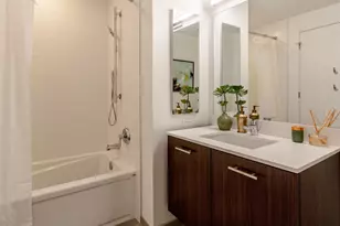1640 W Division St, Chicago, IL 60622 - Photo 9