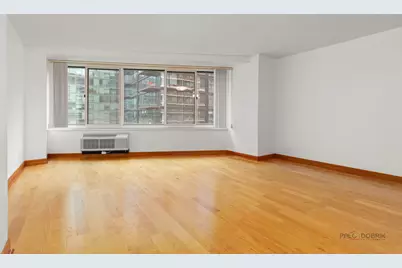 211 E Ohio Street #2015, Chicago, IL 60611 - Photo 11