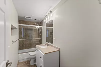 4214 N Kenmore Avenue #GF, Chicago, IL 60613 - Photo 11
