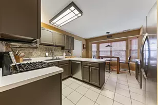 13937 S Cambridge Circle, Plainfield, IL 60544 - Photo 7