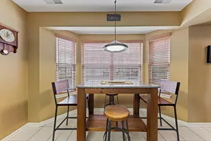 13937 S Cambridge Circle, Plainfield, IL 60544 - Photo 9