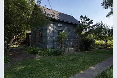 409 N Erickson Street, Bishop Hill, IL 61419 - Photo 3