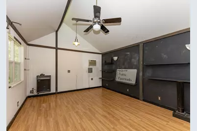 409 N Erickson Street, Bishop Hill, IL 61419 - Photo 21