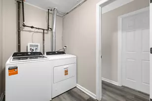 2106 Webster Ave, Joliet, IL 60436 - Photo 19