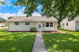 2106 Webster Ave, Joliet, IL 60436 - Photo 1