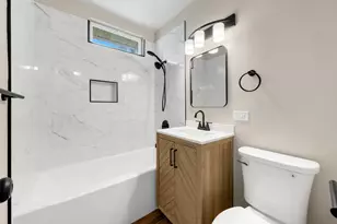 2106 Webster Ave, Joliet, IL 60436 - Photo 11