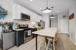 713 N Milwaukee Ave, Chicago, IL 60642 - Photo 5