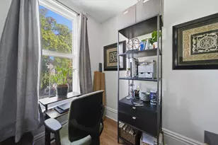 1433 W Superior St, Chicago, IL 60642 - Photo 19