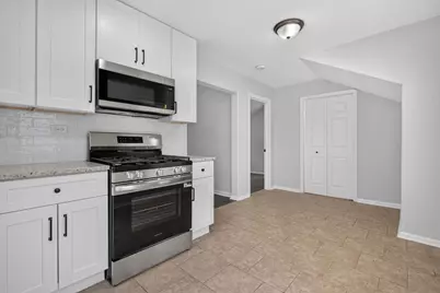 1721 Kelly Avenue, Crest Hill, IL 60403 - Photo 11