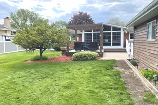 533 Woodview Ave, Elk Grove Village, IL 60007 - Photo 29